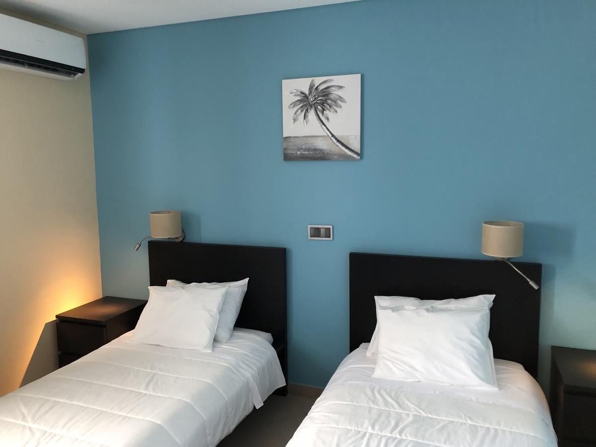 Apartamentos Basalto Madalena  Exteriör bild